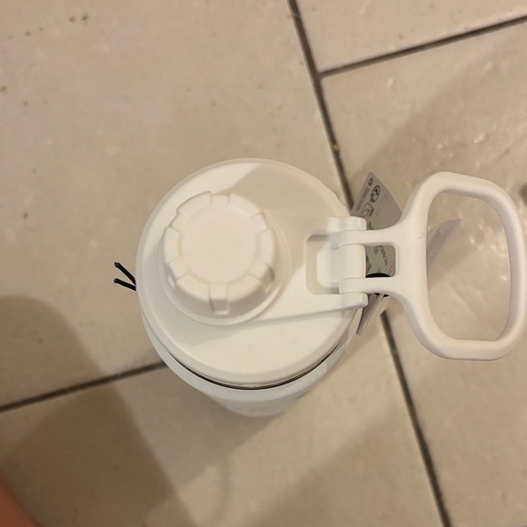 lululemon athletica Tennis Club White Thermos - Picture 2 of 2